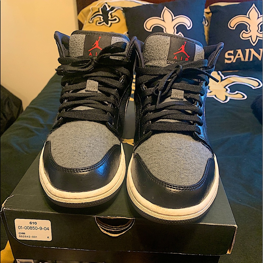 Air Jordan Mid Premium Black Wool retro 1 size 10